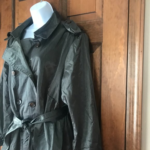 Joan Rivers Olive w/Shimmer Trench Coat w/Epaulettes Size 2X - Picture 6 of 16